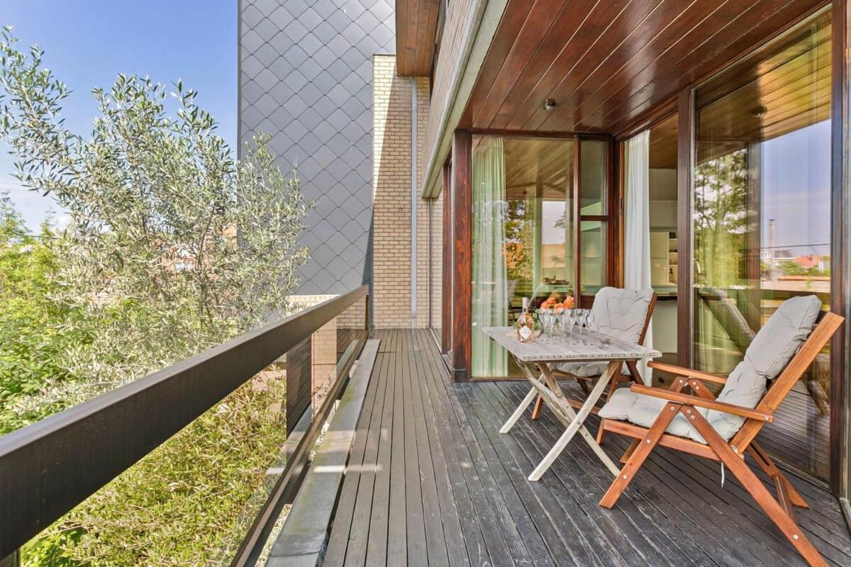 Eighties Modernist Design House With Garden Near The Beach Oostende Buitenkant foto
